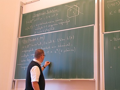 images/math-site/meetings/Seminar/20121018-FodorFerenc/web/big/IMG_1920.jpg