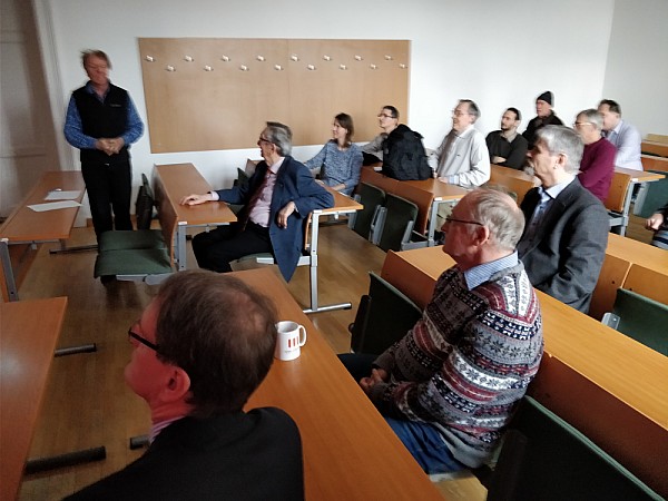 images/math-site/meetings/20180201-KozmaJHV/web/big/2018-02-01-12.31.48.jpg