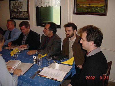 images/math-site/meetings/DebrSzegGeo/2002-03-22-24/0323/original/DSC00446.jpg