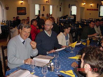 images/math-site/meetings/DebrSzegGeo/2002-03-22-24/0323/original/DSC00447.jpg