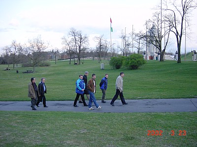 images/math-site/meetings/DebrSzegGeo/2002-03-22-24/0323/original/DSC00455.jpg