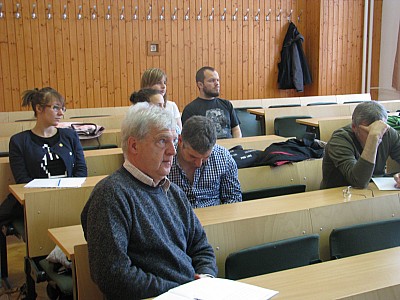 images/math-site/meetings/Seminar/20120419-Giulietti/web/big/IMG_1831.jpg