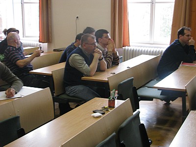 images/math-site/meetings/Seminar/20120419-Giulietti/web/big/IMG_1832.jpg