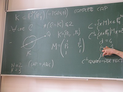 images/math-site/meetings/Seminar/20120419-Giulietti/web/big/IMG_1836.jpg