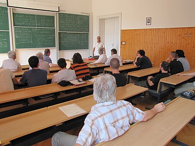 images/math-site/meetings/Seminar/20120503-BaranyImre/web/big/IMG_1112.jpg