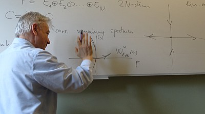images/math-site/meetings/Seminar/20160317-KrisztinTibor/web/big/DSC00905.jpg