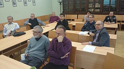 images/math-site/meetings/Seminar/20160512-NagyPeterT/web/big/DSC_0007.jpg