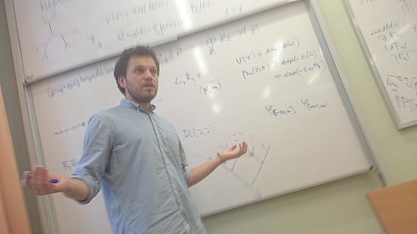 images/math-site/meetings/Seminar/20171019-PeteG/web/big/DSC_0011.jpg
