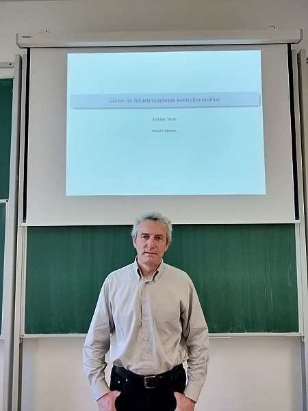 images/math-site/meetings/Seminar/20180419-JuhaszI/web/big/IMG_20180419_122233_01.jpg