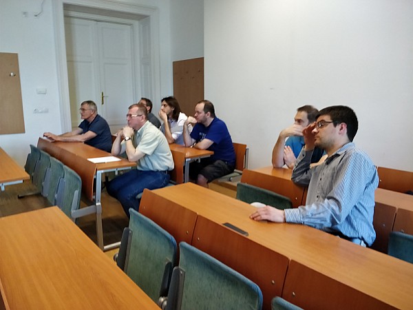 images/math-site/meetings/Seminar/20180419-JuhaszI/web/big/IMG_20180419_123808.jpg