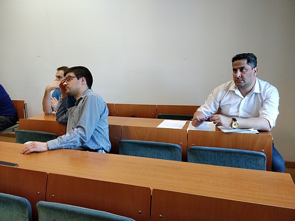 images/math-site/meetings/Seminar/20180419-JuhaszI/web/big/IMG_20180419_123810.jpg