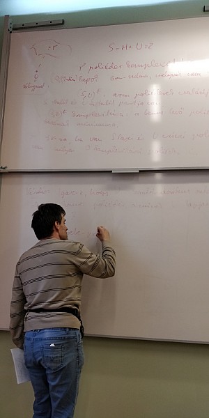 images/math-site/meetings/Seminar/20190321-LangiZs/web/big/IMG_20190321_124259.jpg