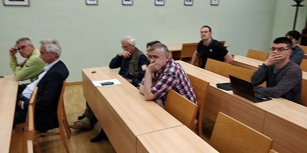 images/math-site/meetings/Seminar/20190510-PalesZs/web/big/IMG_20190510_132600.jpg