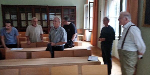 images/math-site/meetings/Seminar/20190912-LaczkovichM/web/big/IMG_20190912_122931.jpg