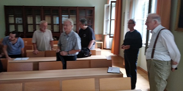 images/math-site/meetings/Seminar/20190912-LaczkovichM/web/big/IMG_20190912_122931_01.jpg