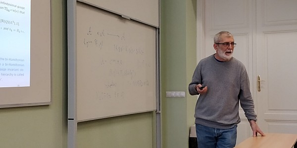 images/math-site/meetings/Seminar/20200305-FeherL/web/big/IMG_20200305_132527.jpg