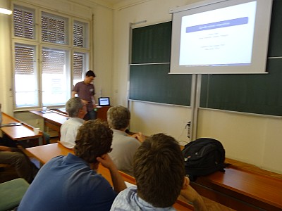 images/math-site/meetings/SzeGeNap/20140522/web/big/DSC01630.jpg
