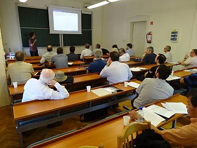 images/math-site/meetings/SzeGeNap/20140522/web/big/DSC01632.jpg