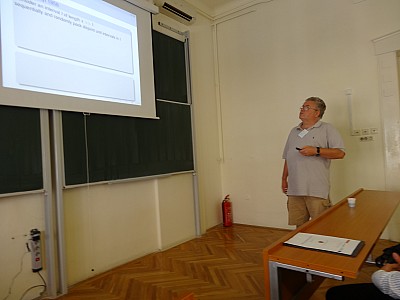 images/math-site/meetings/SzeGeNap/20140522/web/big/DSC01661.jpg
