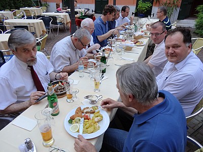 images/math-site/meetings/SzeGeNap/20140522/web/big/DSC01703.jpg