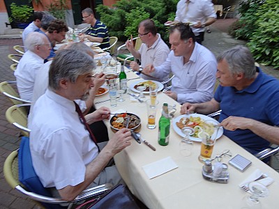images/math-site/meetings/SzeGeNap/20140522/web/big/DSC01704.jpg