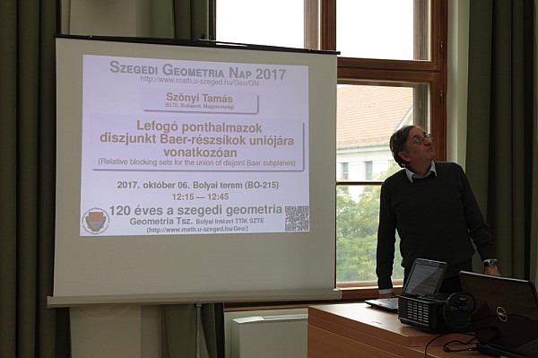 images/math-site/meetings/SzeGeNap/20171006/11451245/web/big/IMG_0466.jpg