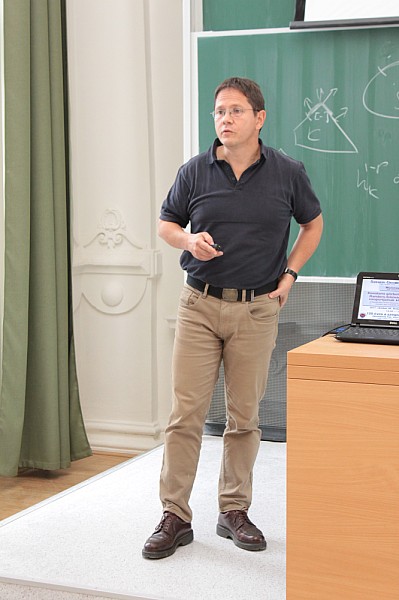 images/math-site/meetings/SzeGeNap/20171006/13451515/web/big/IMG_0558.jpg