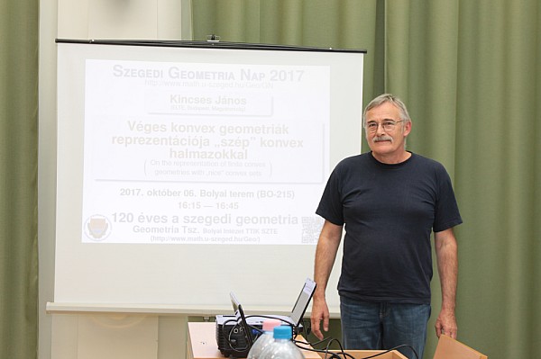 images/math-site/meetings/SzeGeNap/20171006/15451645/web/big/IMG_0599.jpg