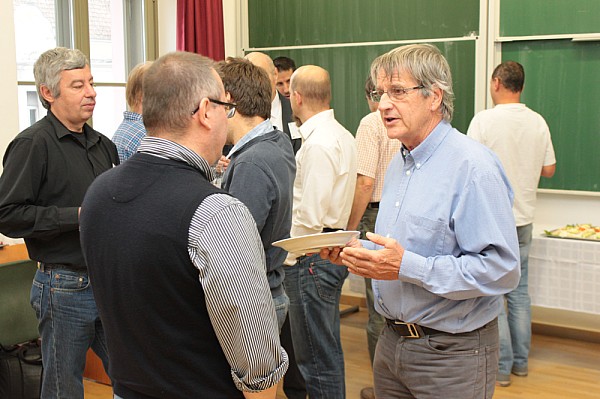 images/math-site/meetings/SzeGeNap/20171006/16451820/web/big/IMG_0642.jpg