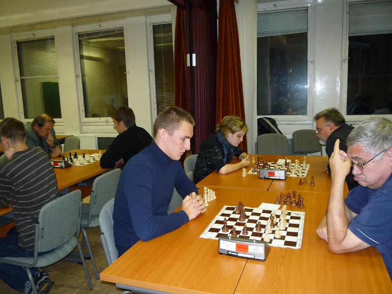 sakk16.jpg